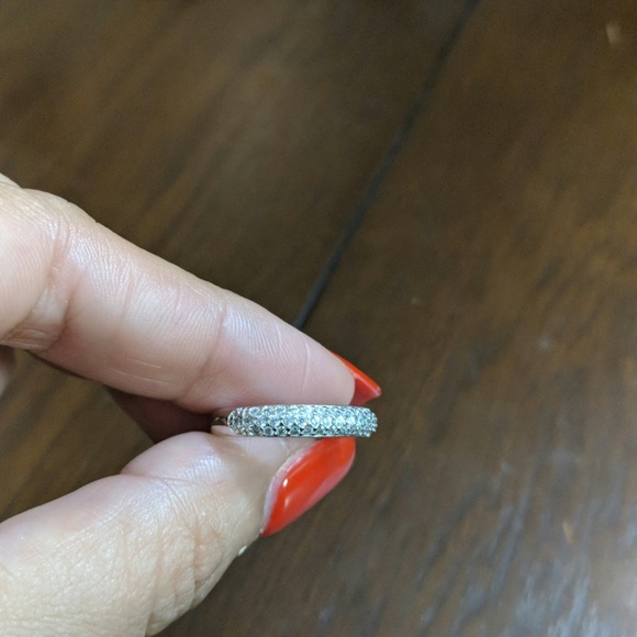 Ring - Picture 3 of 4